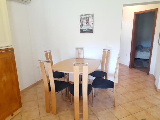Apartmani Delas Pjescana Uvala Buitenkant foto