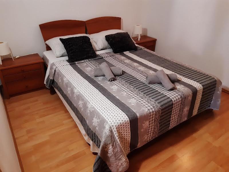 Apartmani Delas Pjescana Uvala Buitenkant foto