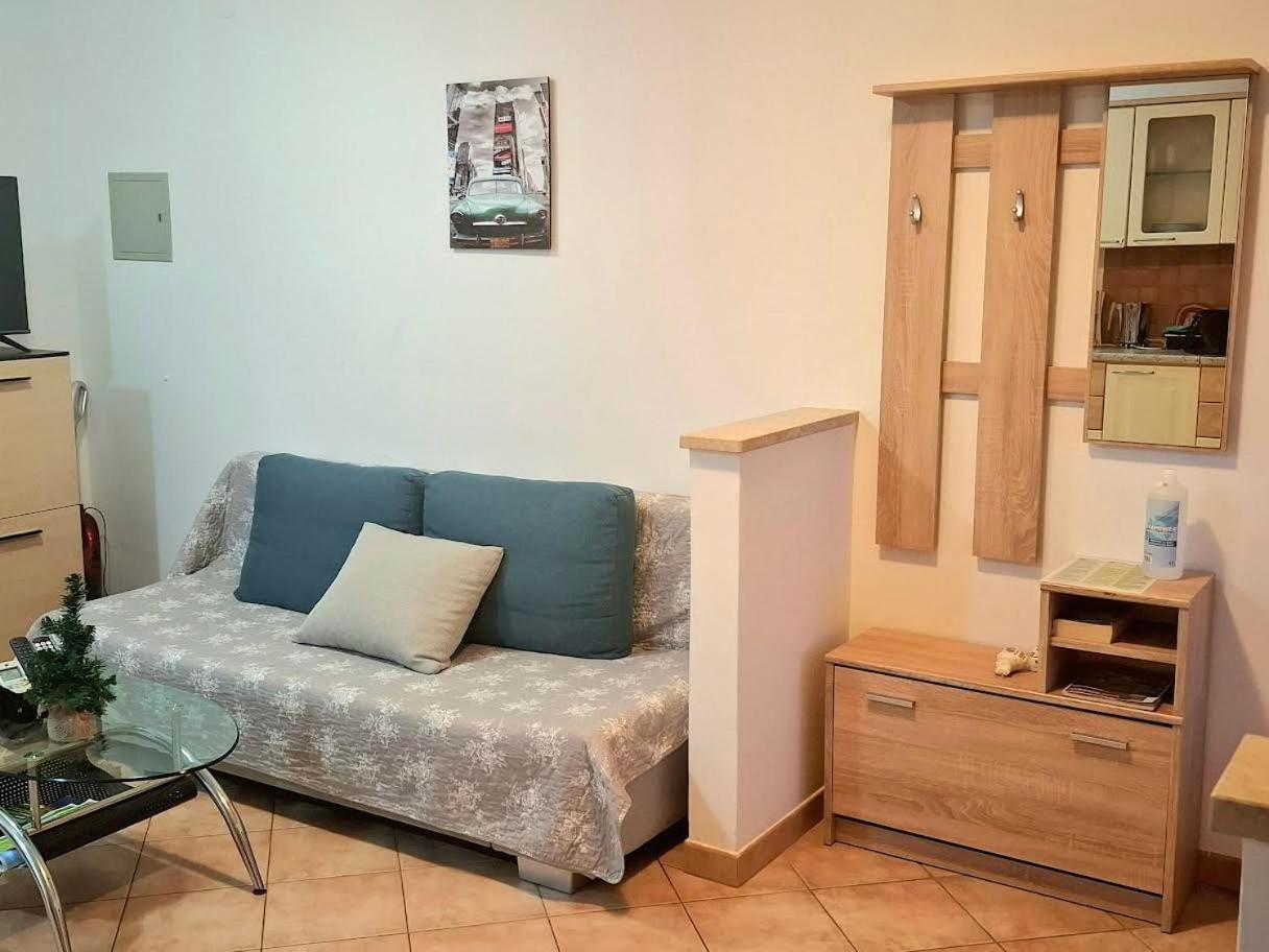 Apartmani Delas Pjescana Uvala Buitenkant foto